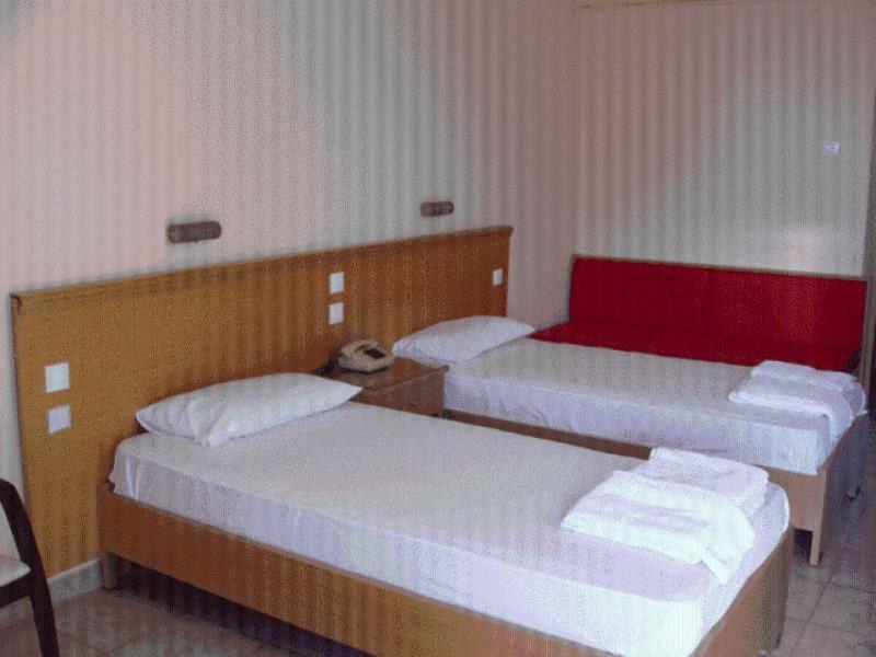 Hotel Aphroditi Agia Paraskevi  Buitenkant foto