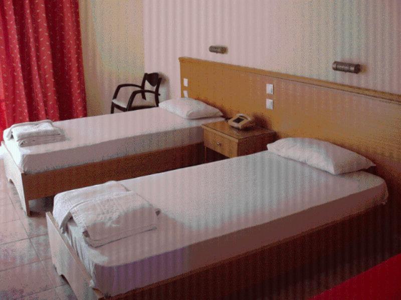 Hotel Aphroditi Agia Paraskevi  Buitenkant foto